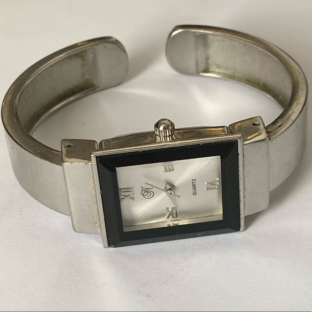 Lady’s watch